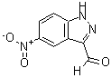 CAS 登录号：677702-36-2， 5-硝基-1H-吲唑-3-甲醛