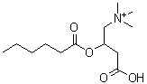 CAS 登录号：6920-35-0， 3-羧基-2-(己酰氧基)-N,N,N-三甲基-1-丙铵