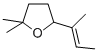 CAS 登录号：7416-35-5， 四氢-2,2-二甲基-5-(1-甲基-1-丙烯-1-基)-呋喃