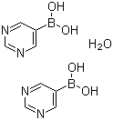 CAS 登录号：696602-91-2, 嘧啶-5-硼酸半水合物